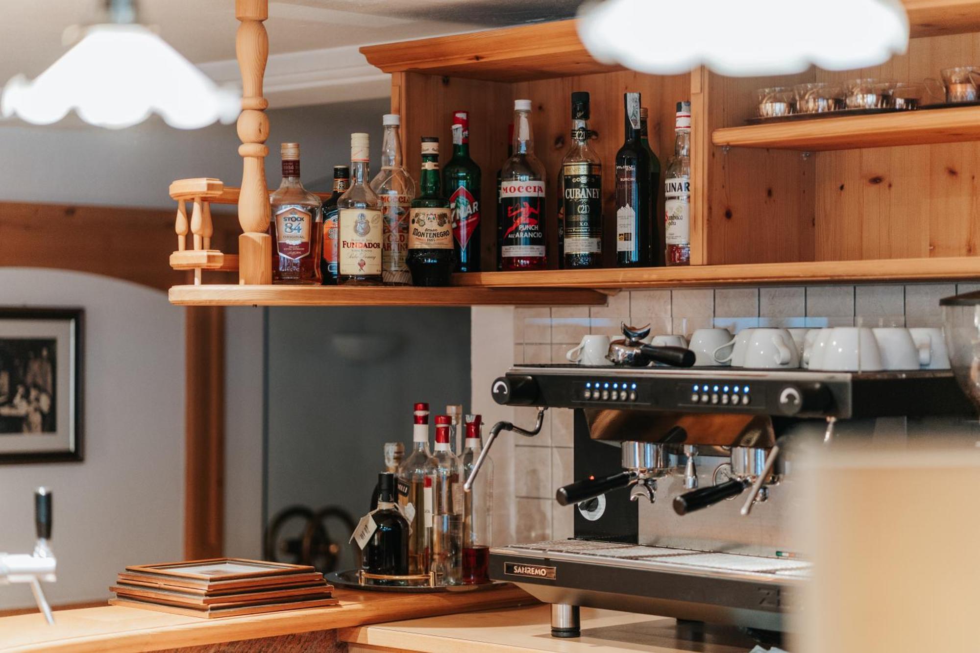 B&B Hotel Mirabel Urtijëi Dış mekan fotoğraf