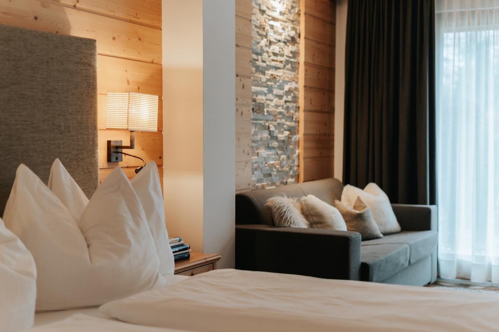 B&B Hotel Mirabel Urtijëi Oda fotoğraf