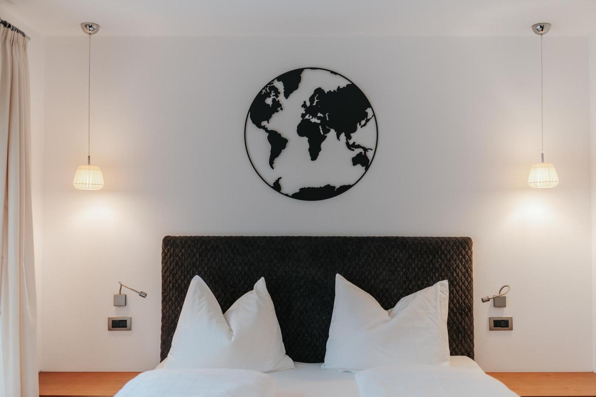 B&B Hotel Mirabel Urtijëi Oda fotoğraf